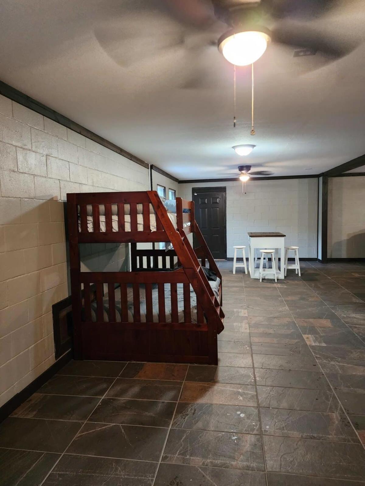 Cozy Pigeon Forge Home W Hot Tub Near River Екстер'єр фото
